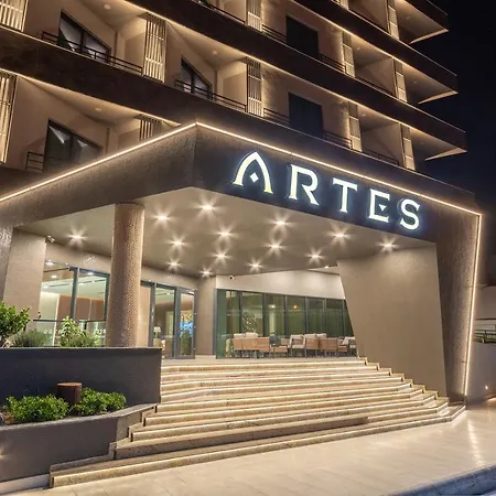Otel Artes 4*